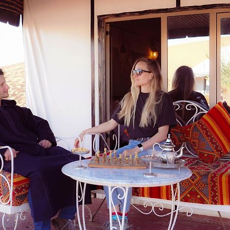 Nizar Luxury Tent Мерзуга Экстерьер фото
