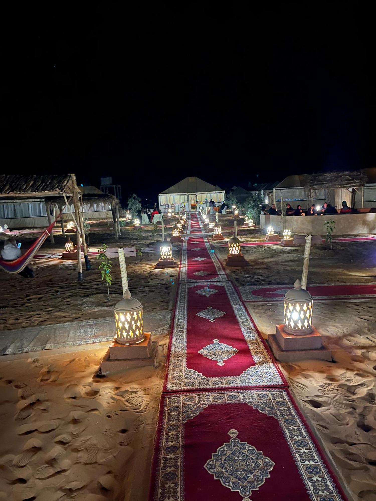 Nizar Luxury Tent Мерзуга Экстерьер фото