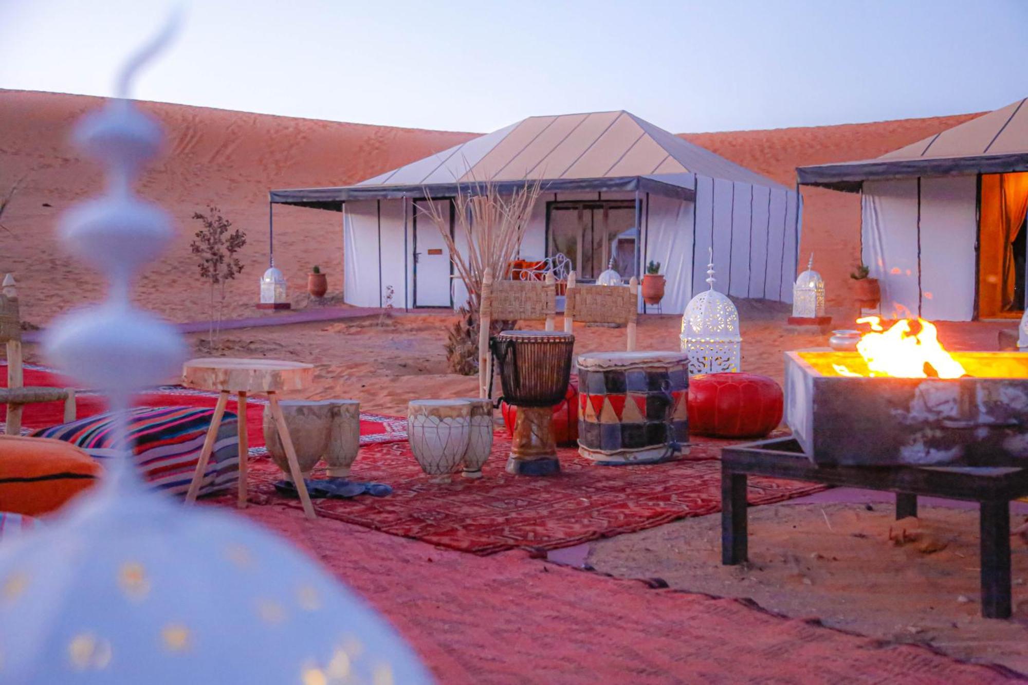 Nizar Luxury Tent Мерзуга Экстерьер фото