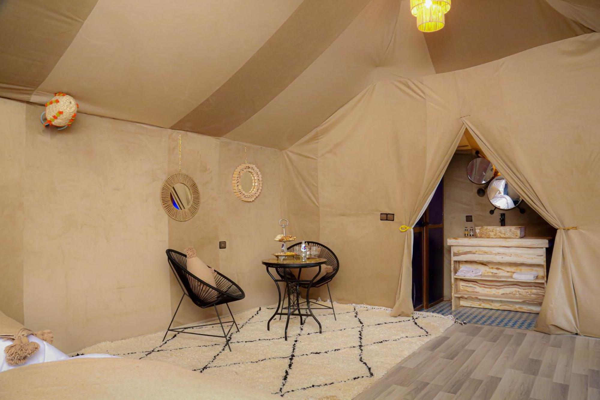 Nizar Luxury Tent Мерзуга Экстерьер фото