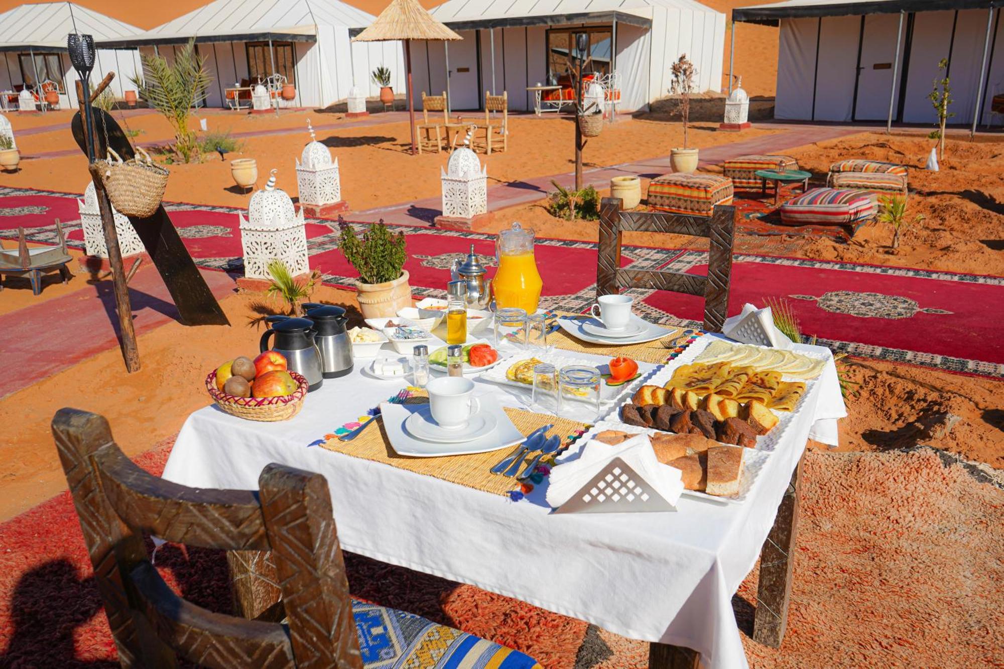 Nizar Luxury Tent Мерзуга Экстерьер фото