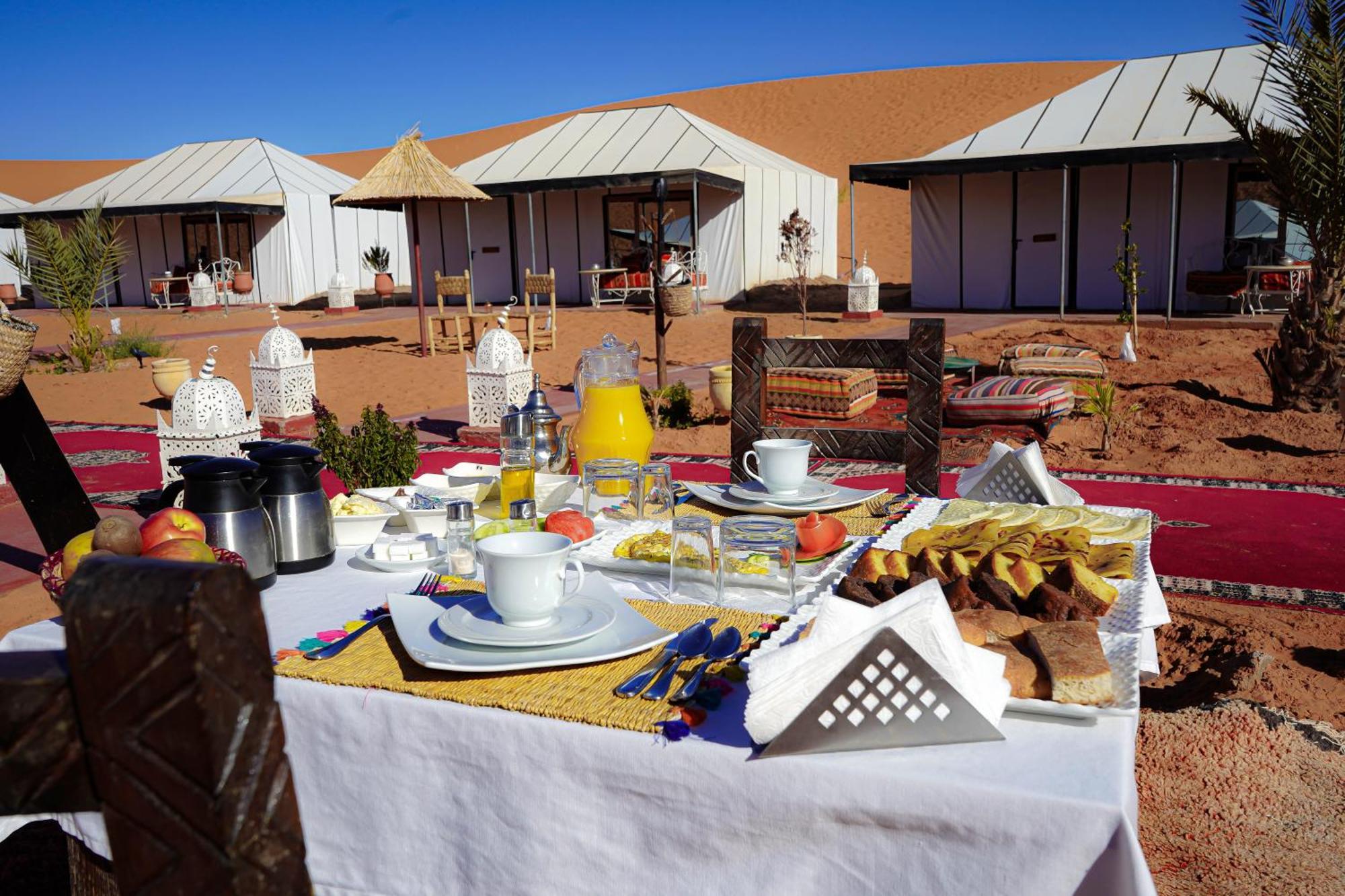 Nizar Luxury Tent Мерзуга Экстерьер фото